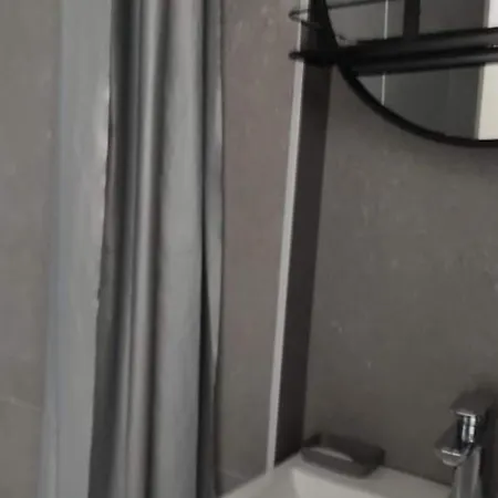 Modern Beachfront Near Ibenik - Classic With Balcony And Sea View Apartmán *