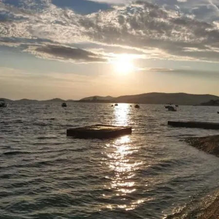 Modern Beachfront Near Ibenik - Classic With Balcony And Sea View *